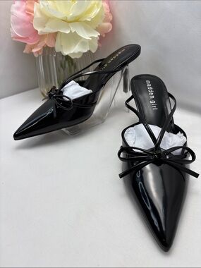 Madden Girl Women’s 7 Black Patent Pointed Bow Slip-On Mules #380
